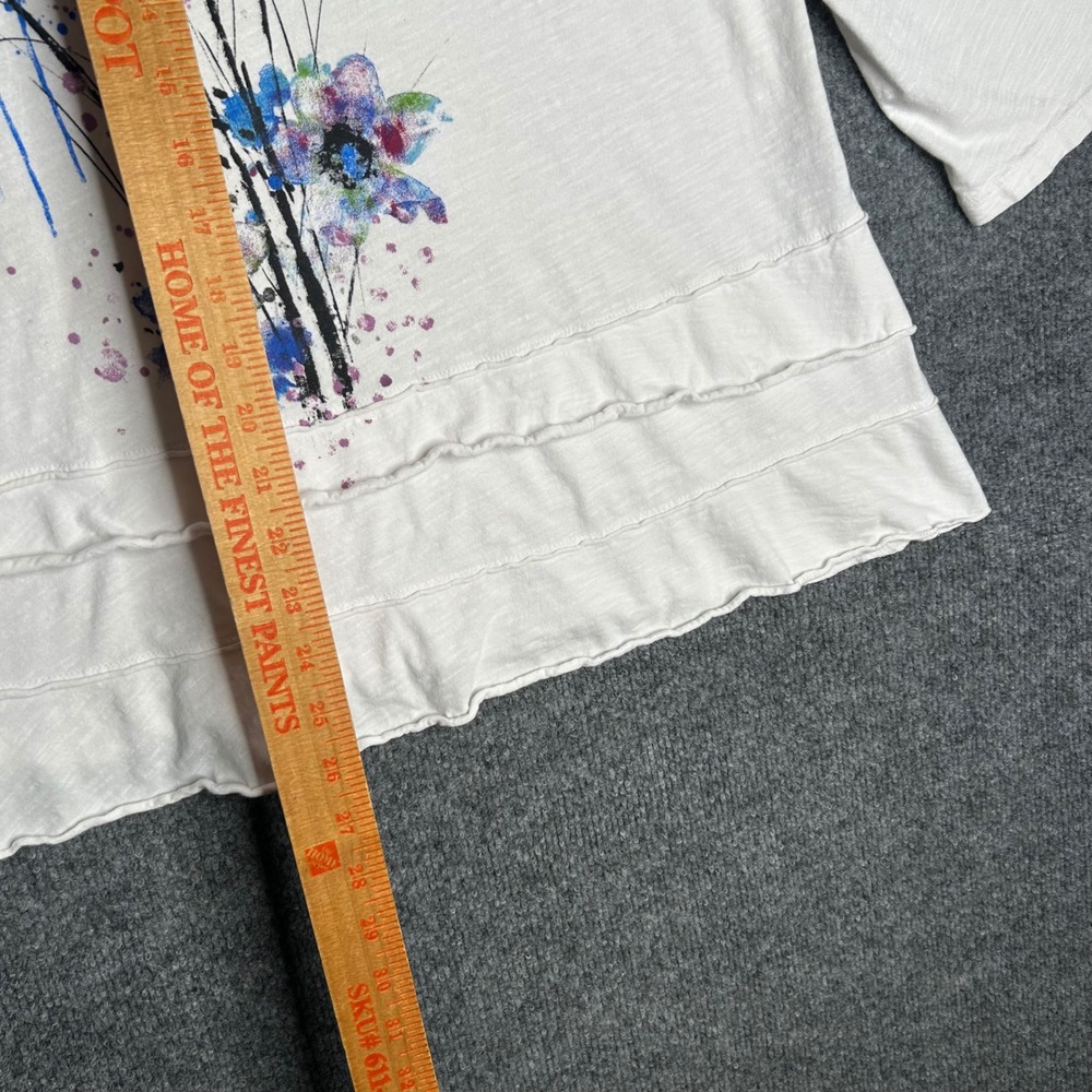 Jess & Jane Womens XL White Floral Watercolor Ruffle Hem 3/4 Sleeve Top - Picture 4 of 6